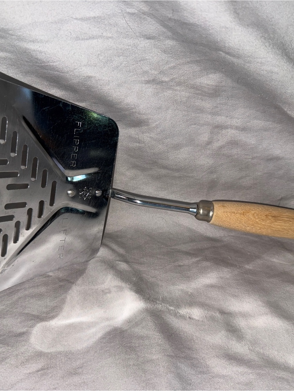 Chrome Plated Slotted Flipper Turner Spatula w/ Wood Handle, 1pc